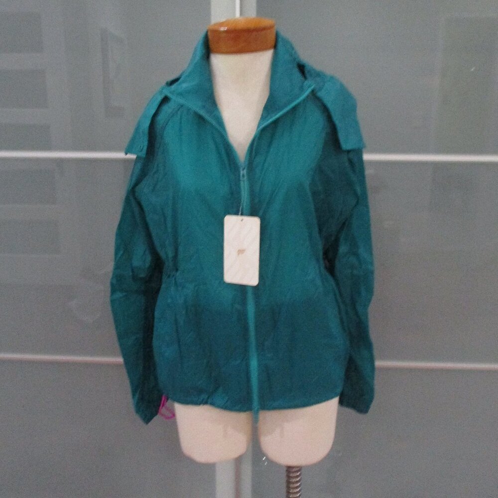 Fabletics Natalia Woven Jacket Windbreaker